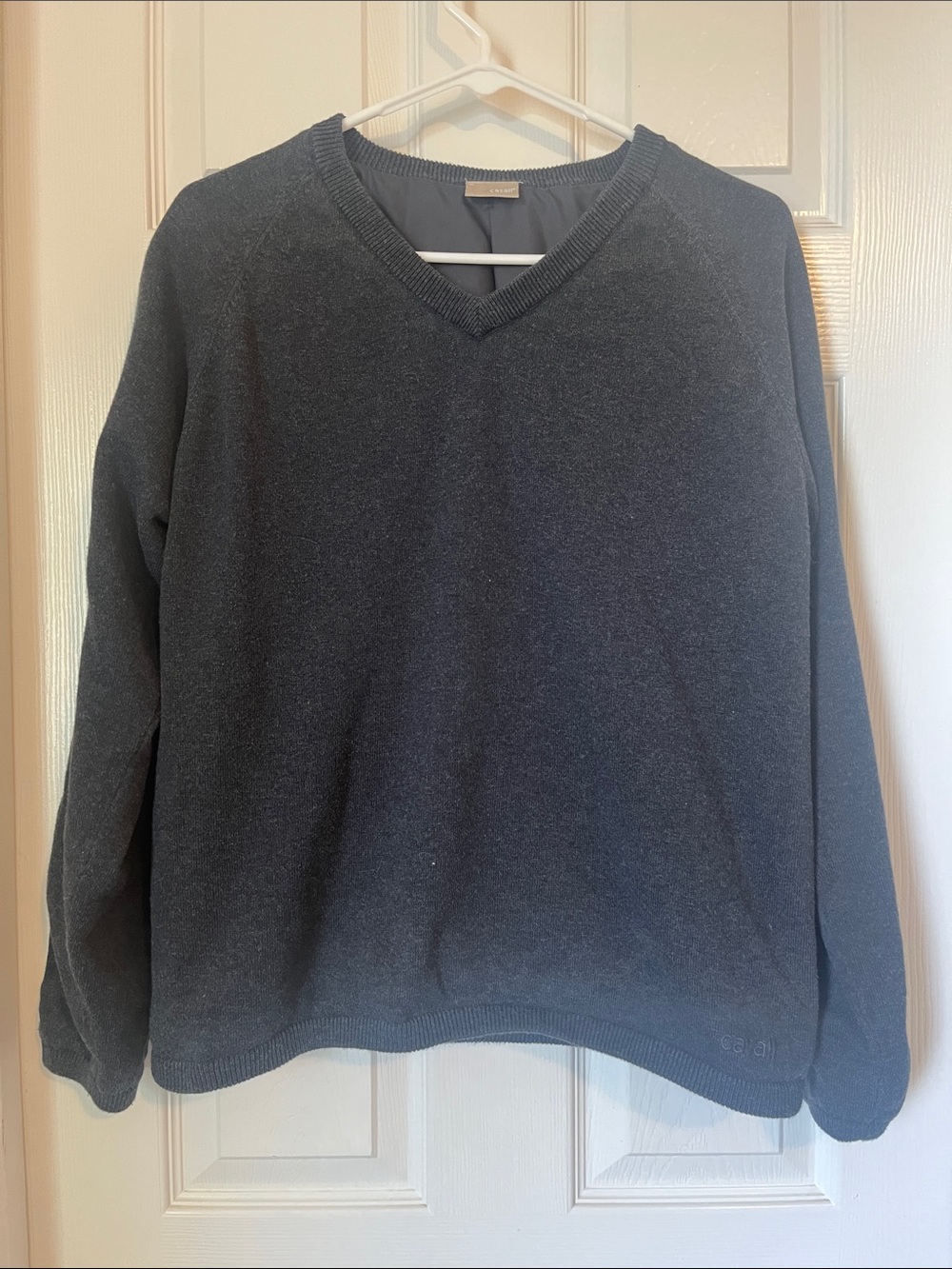 Relaxed V-Neck Knit Top in Charcoal Gray
